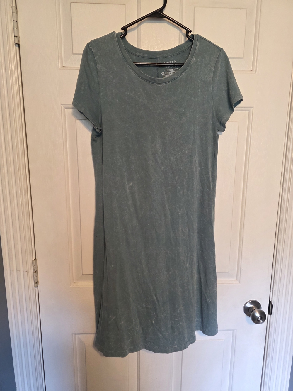 Time and Tru Washed Sage Green Midi T-Shirt Dress